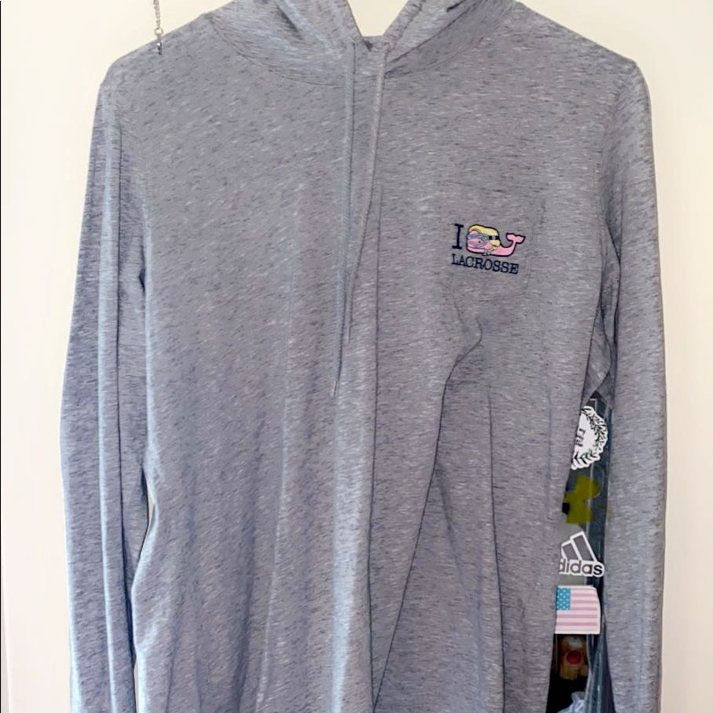 Vineyard vines hoodie